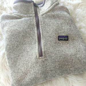 Patagonia grey quarter zip fleece lined sweater sweatshirt zipper on sleeve M